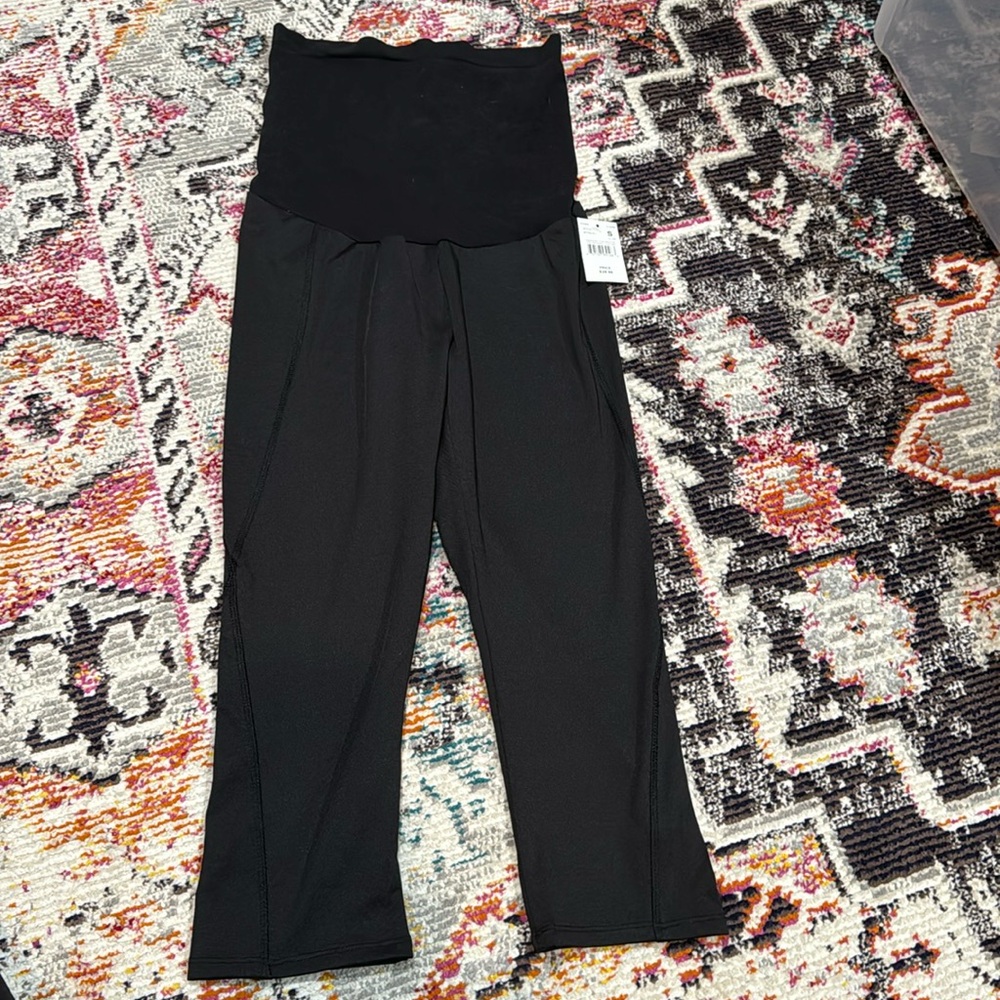 Motherhood Maternity Leggings